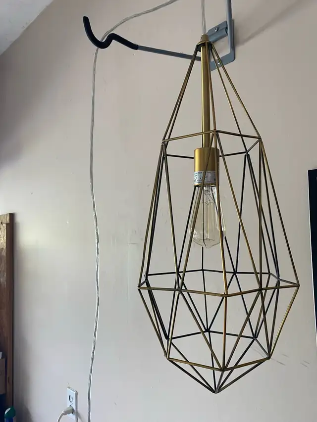 Pendant Light in Indoor Lighting & Fans in Mississauga / Peel Region - Image 2