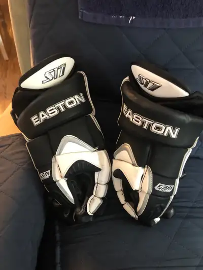 Easton Hockey Gloves, View more