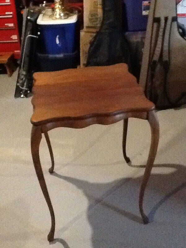 Antique Nesting Table in Other Tables in Kitchener / Waterloo