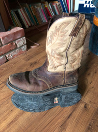 Justin Cowboy Boots (Men's 10.5 EE)