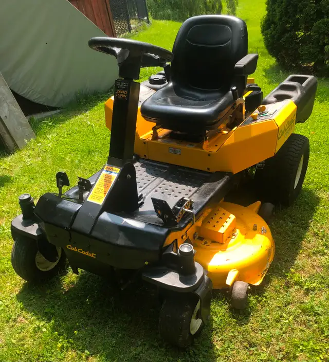 Cub Cadet Z-Force S 46" ZeroTurn Mower 20HP Kohler JUST SERVICED62863277349634121