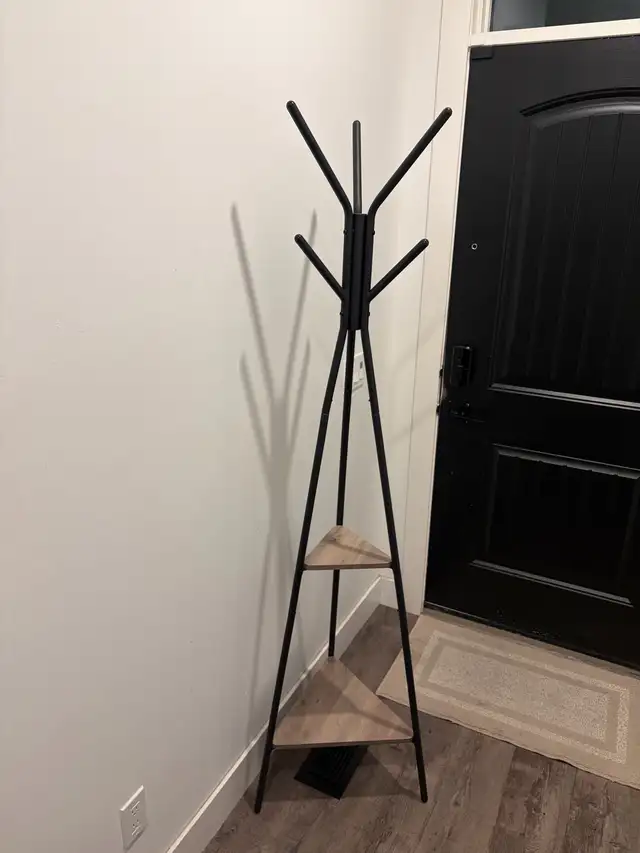Coat Hanger Stand