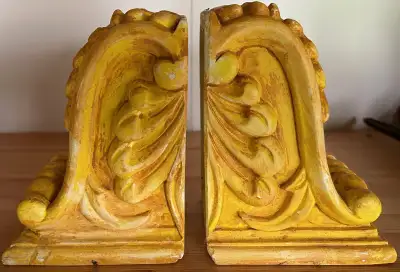 Yellow plaster corbels 6" high, View more