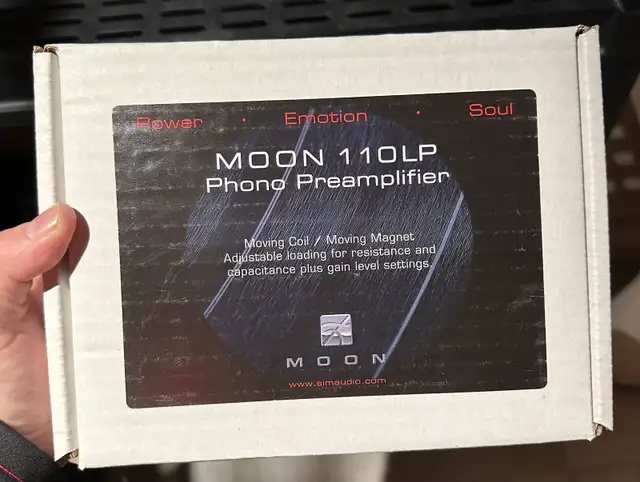 SimAudio Moon 110LP phono pre-amp MM/MC NEW in Stereo Systems & Home Theatre in City of Toronto - Image 4