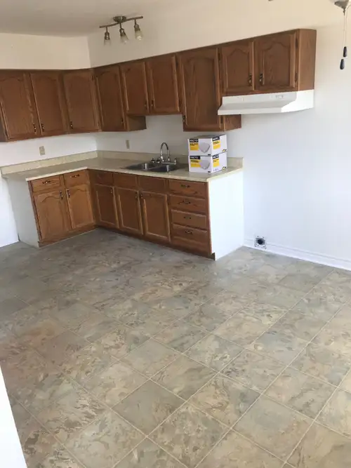 One-Bedroom Unit: $1650 Two-Bedroom Unit: $1,850 - Hydro/Heat: private meter on tenant's account wit...