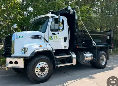 DISCUTABLE ****Transfert de Bail**** 2024 FREIGHTLINER SD108 MODE ÉTÉ/HIVER NON FUMEUR !! Automatiqu...