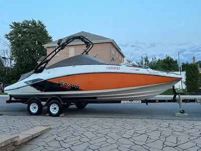 SeaDoo/BRP 230 SP Jet boat for sale - Twin Rotax 4-TEC engine 2x 215hp - Wakeboard tower & bimini to...