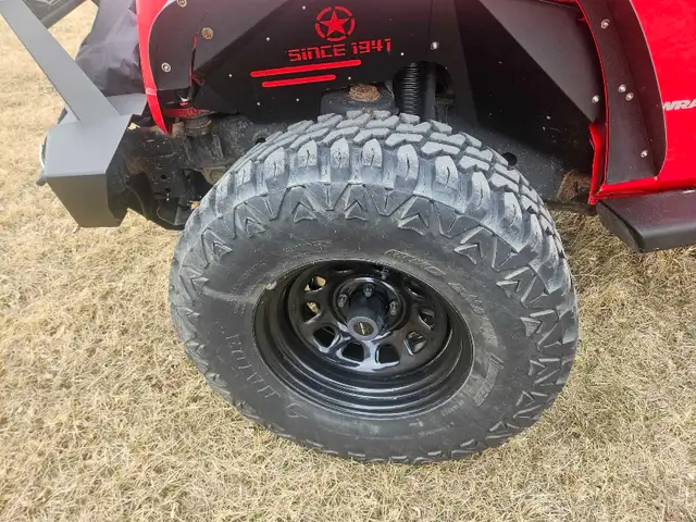 Jeep Wrangler516248216346961927