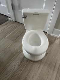 Petite toilette