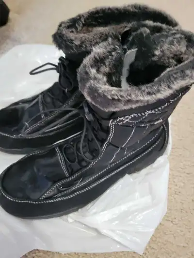 woman's winter boots, View more