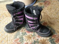 Youth winter, spring boots size 13 US / EUR 30