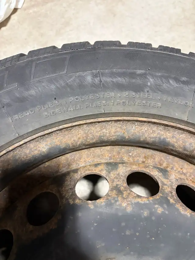 Uniroyal Tiger Paw Winter Tires - 195/65R15 in Tires & Rims in Oshawa / Durham Region - Image 6