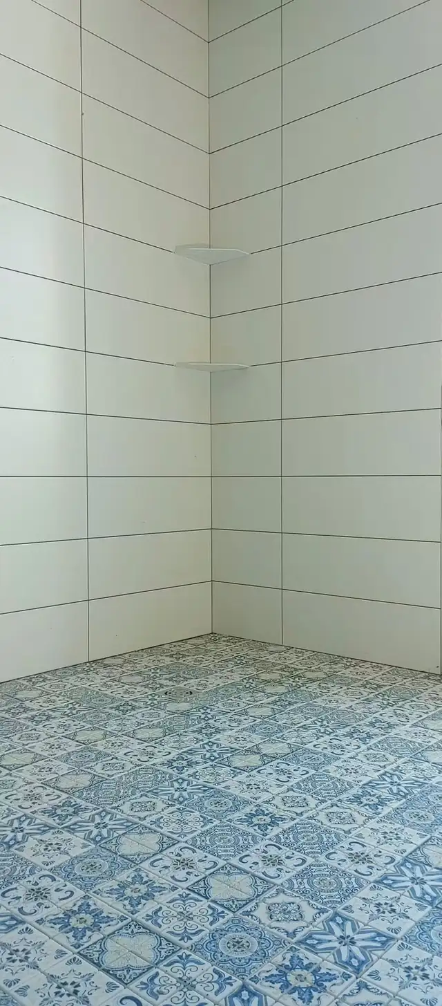 Tiles installation599604361514209284