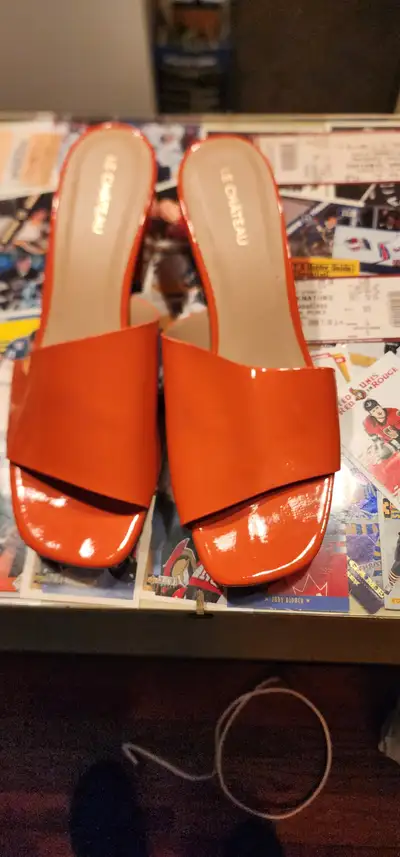 New Le Chateau ladies orange slip-on sandals, 1/2 price, size 8, View more
