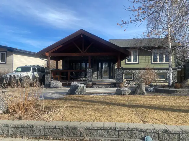 Roommate Wanted / Glenbrook SW