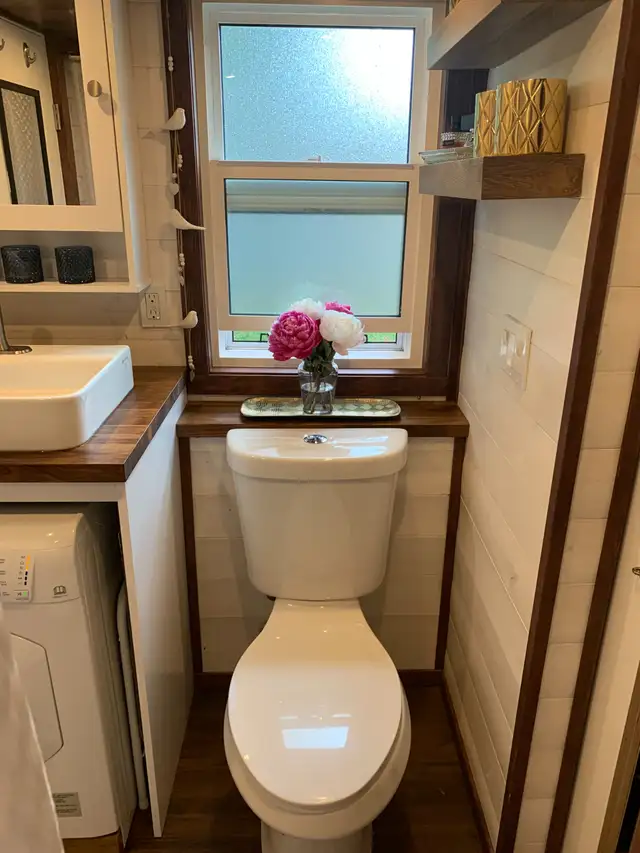 Tiny Home for Sale/Lease in Other in Mississauga / Peel Region - Image 5