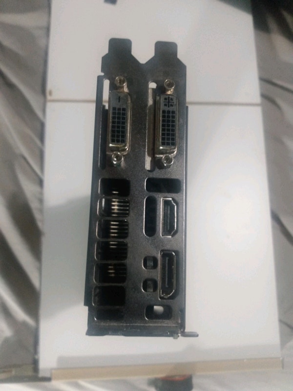 EVGA superclocked GTX 660 mid range preformer graphics card Composants de système Ville