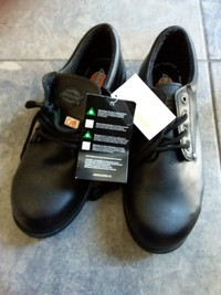 Men's safety shoes s.11.Steel toe.Brand new.Never been worn