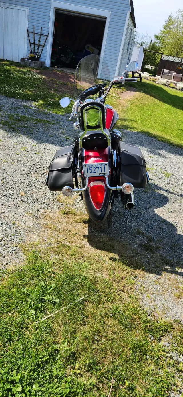 2005 Yamaha 1100 V Star Classic in Street, Cruisers & Choppers in Cape Breton - Image 4