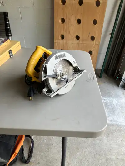 Dewalt skill saw, View more