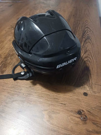 Bauer hockey helmet size small