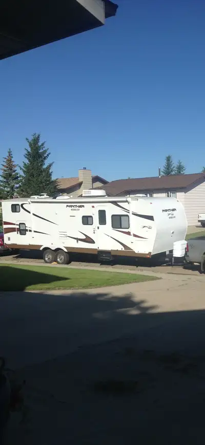 -original owners from new. -sleeps 10 -30 foot trailer with super slide. -4 bunks in bunk house. -re...