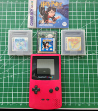 Gameboy Colour, with 3 x games