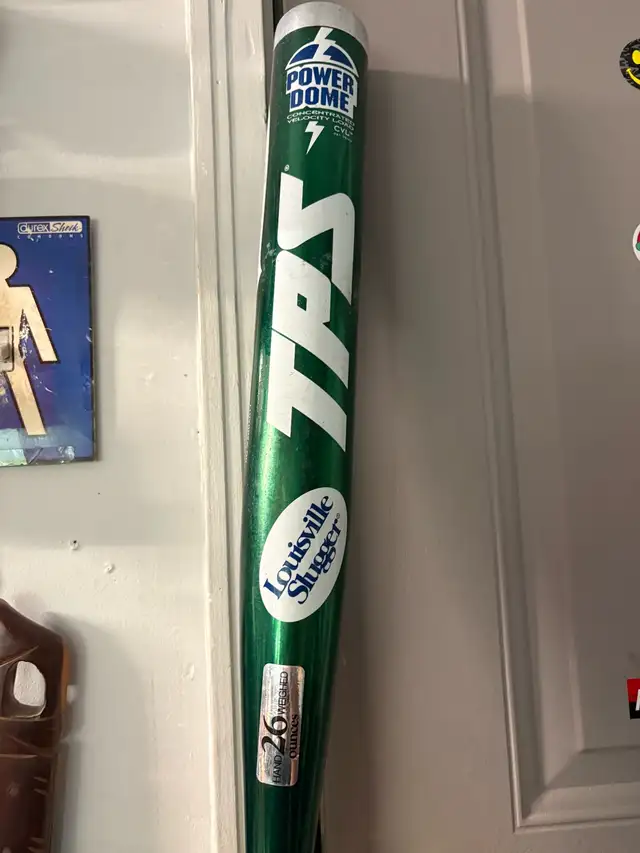 Louisville Slugger TPS Softball Bat in Baseball & Softball in Oakville / Halton Region - Image 3