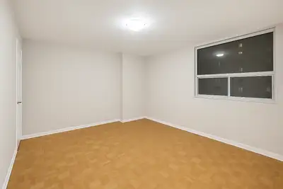 Room for Rent in Shared 2BHK – Ideal for Student/Professional
