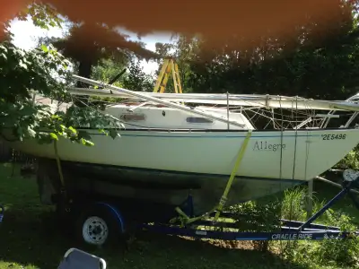 1974 Alberg Sloop in Owen Sound. Make an offer, the boat is on a trailer, comes with lots of extras....