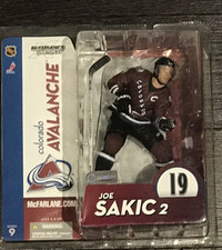 NEW McFarlane NHL Series 9 Joe Sakic *Colorado Avalanche*