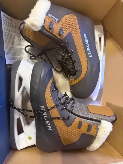  Bauer Whistler Skates – US Size 4 – $100 Patins Bauer Whistle, View more