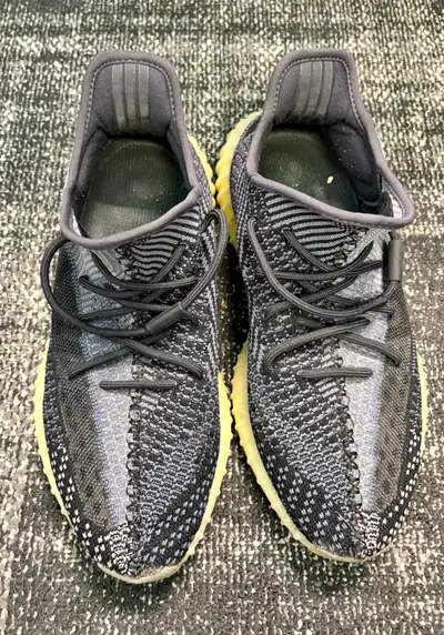 In awesome condition- Adidas Yeezy Boost 350 V2 Carbon Asriel Black FZ5000 Size: 11.5 Original Price...