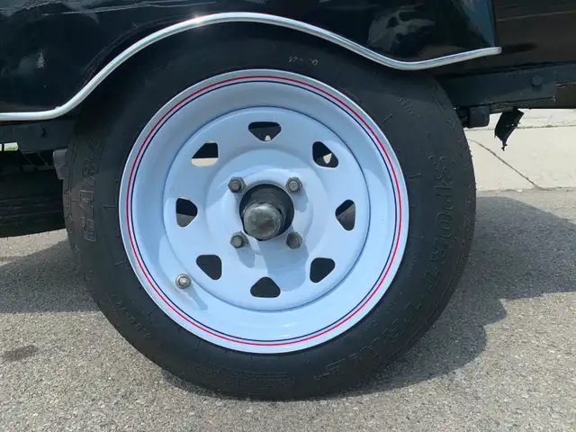 Unique Fibreglass Enclosed Motorcycle | Car Trailer | 1 AXLE in Cargo & Utility Trailers in Hamilton - Image 8