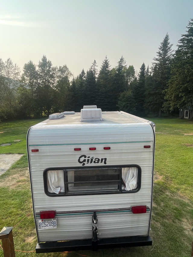 roulotte gitan 1991 model480 805kg dans VR et caravanes  à Ville de Québec - Image 4