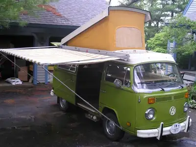 VW WESTFALIA VANAGON EUROVAN AWNING. PERIOD CORRECT. 8' ALUMINUM AWNING. TELESCOPIC LEGS CAN BE MOUN...