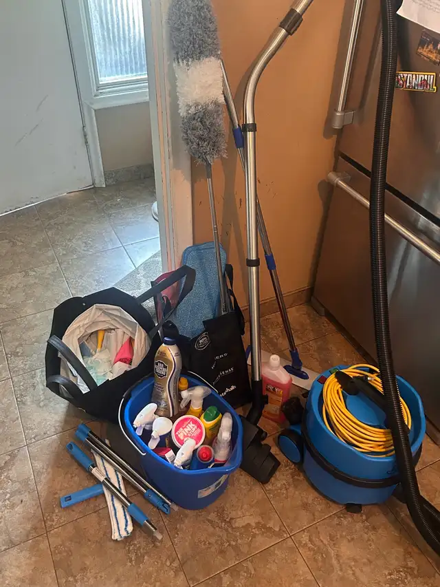 Cleaning Service 63660929639939123