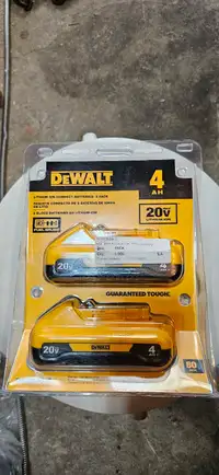 Brand New Dewalt 2 Pack 20V 4AH Battery 