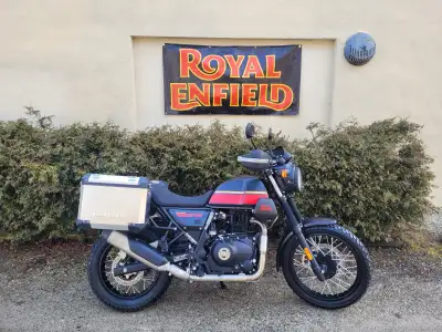 Very fun and practical bike! 2023 Royal Enfield Scram. New motor with zero kilometers. Bike has abou...