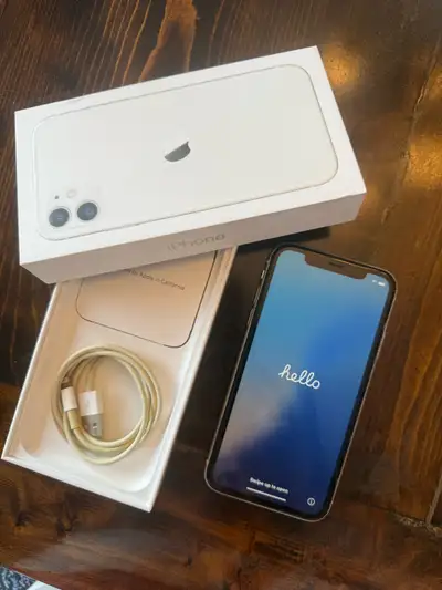 IPhone 11 64GB White/Silver, View more