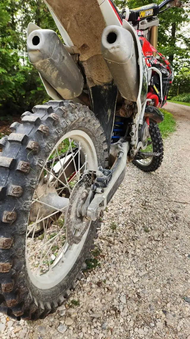 2016 honda crf450r in Dirt Bikes & Motocross in Stratford - Image 6