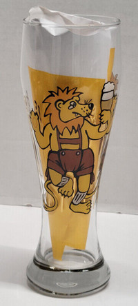 RITZENHOFF MARTINA SCHLENKE 2009 PILSNER GLASS - GERMAN LIONS!!