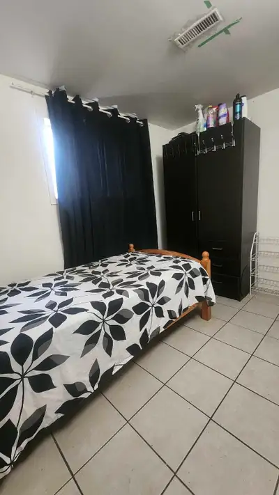 Private bedroom for rent This room already has a fridge and comes with internet, utilities and Kitch...