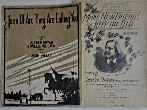 small  job lot of Vintage sheet music in Arts & Collectibles in Barrie - Image 3