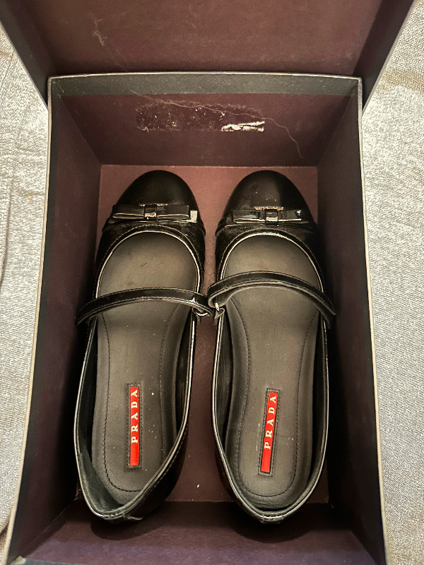 New/Almost New Women shoes for sale. Size 6 in Women's - Shoes in City of Toronto - Image 2