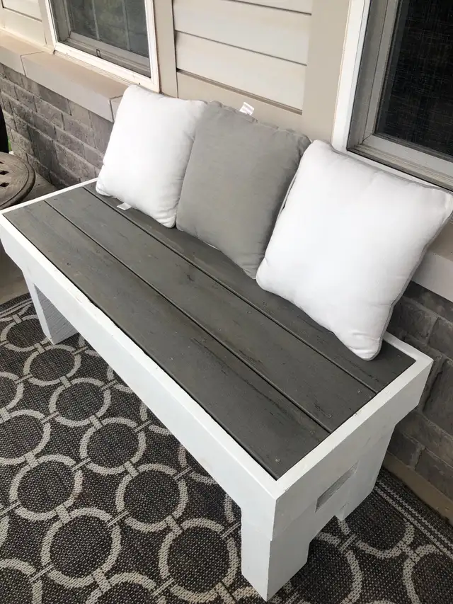 Custom made bench in Patio & Garden Furniture in Oakville / Halton Region - Image 4