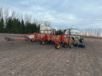 Bourgault 8800 Air Seeder with 3225 Cart