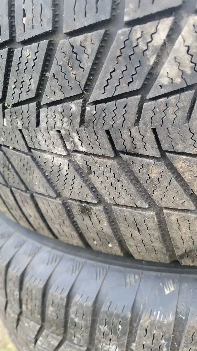 Continental Winter Contact 235 65 17 in Tires & Rims in Barrie - Image 6