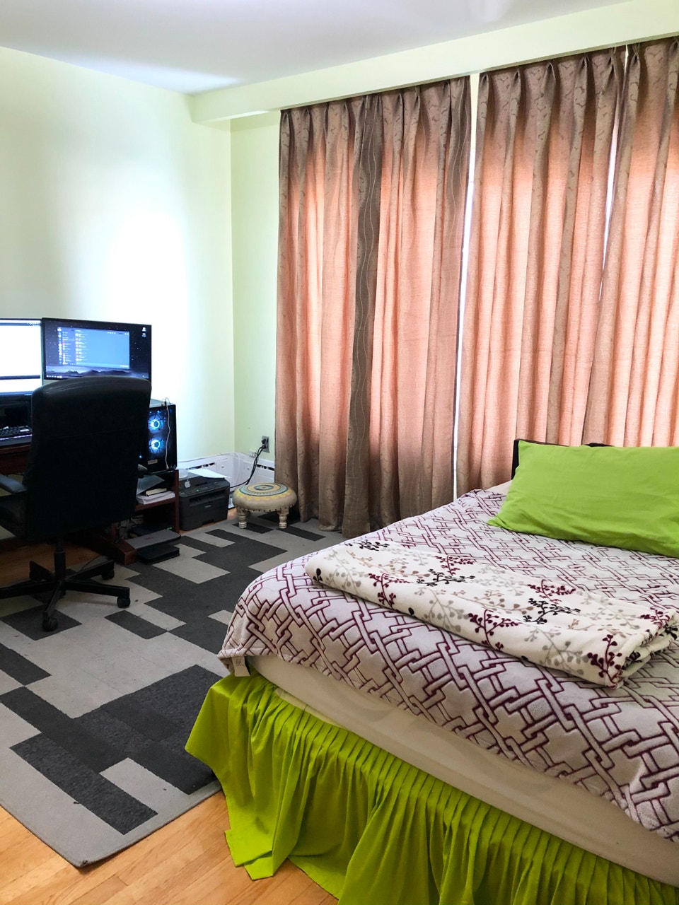 Beau 6 1/2 propre à louer avec entrée privée 5