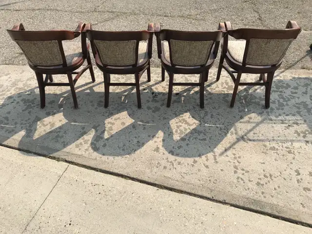 Vintage Solid Wood Chair Set in Chairs & Recliners in Winnipeg - Image 3